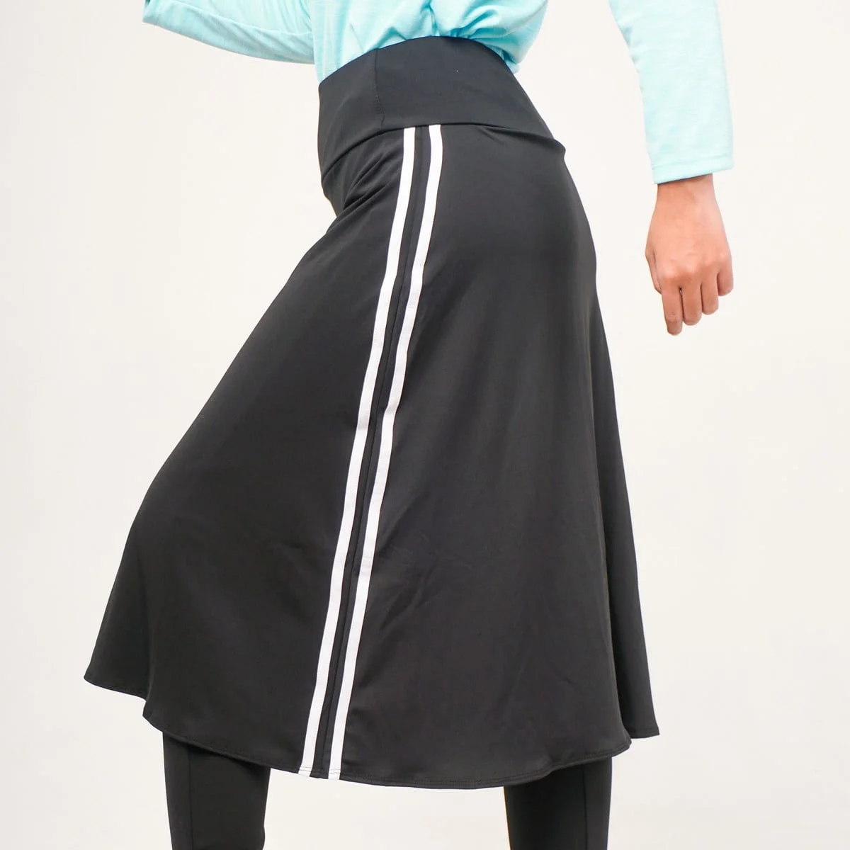 FBS Basic Celana Legging Rok Panjang Stripe